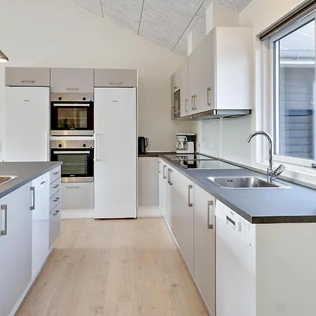 In With Kitchen Ålbæk