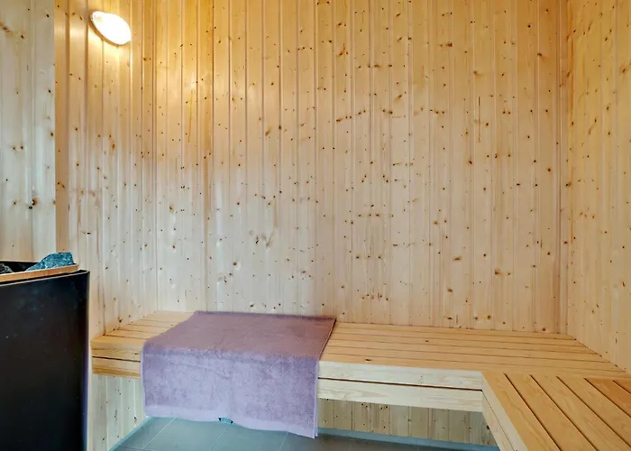 Vakantiehuis In With Kitchen Ålbæk