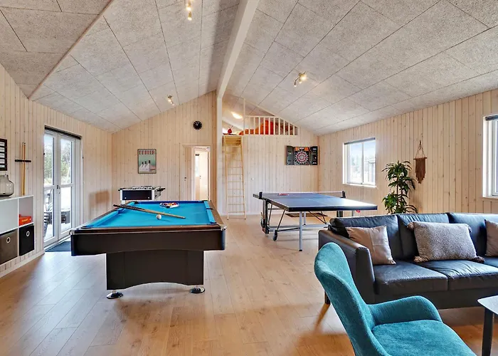 Vakantiehuis In With Kitchen